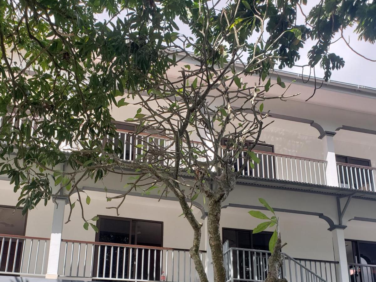 E&E Self Catering Hotel Beau Vallon  Exterior foto