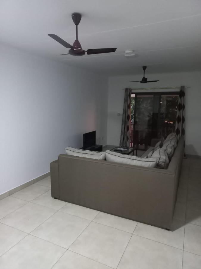 E&E Self Catering Hotel Beau Vallon  Exterior foto