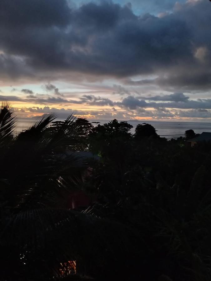 E&E Self Catering Hotel Beau Vallon  Exterior foto