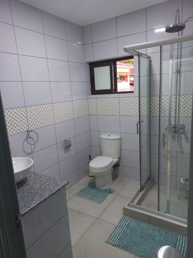 E&E Self Catering Hotel Beau Vallon  Exterior foto