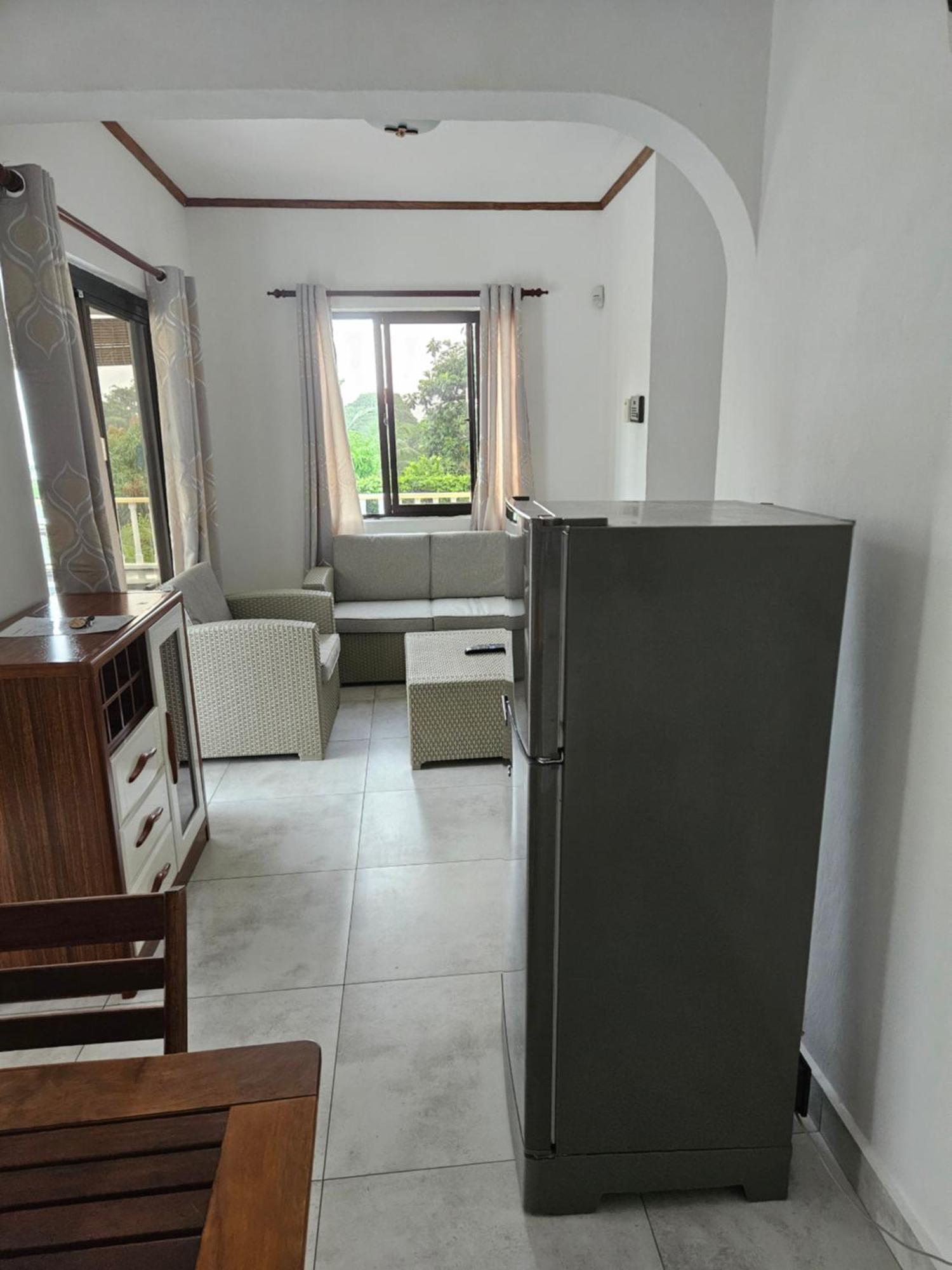 E&E Self Catering Hotel Beau Vallon  Exterior foto